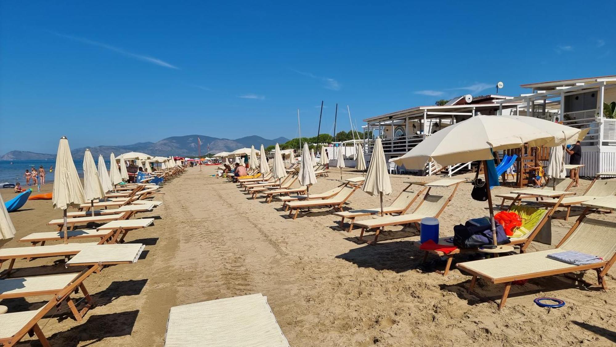 La Villa Fronte Spiaggia Bandiera Blu Sperlonga Exterior foto