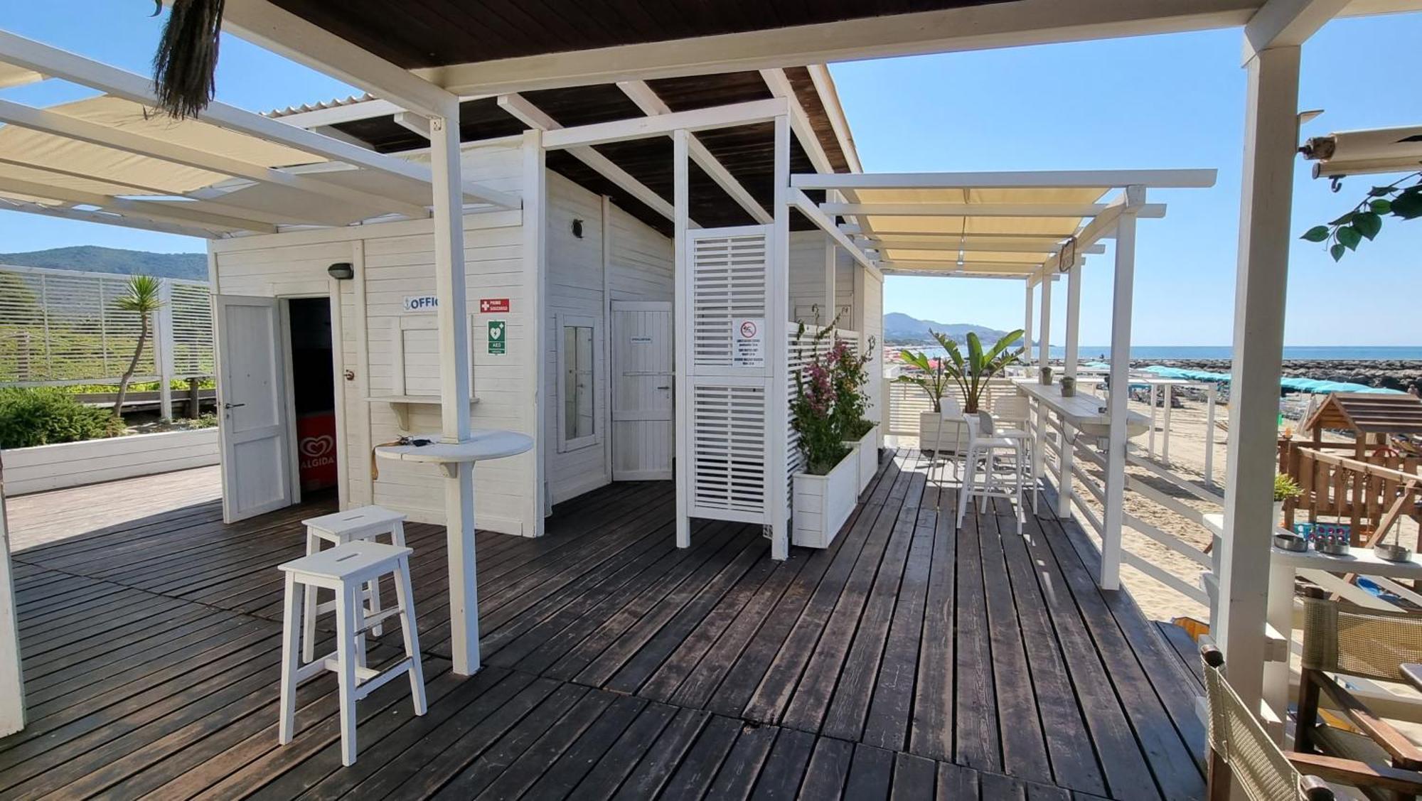 La Villa Fronte Spiaggia Bandiera Blu Sperlonga Exterior foto