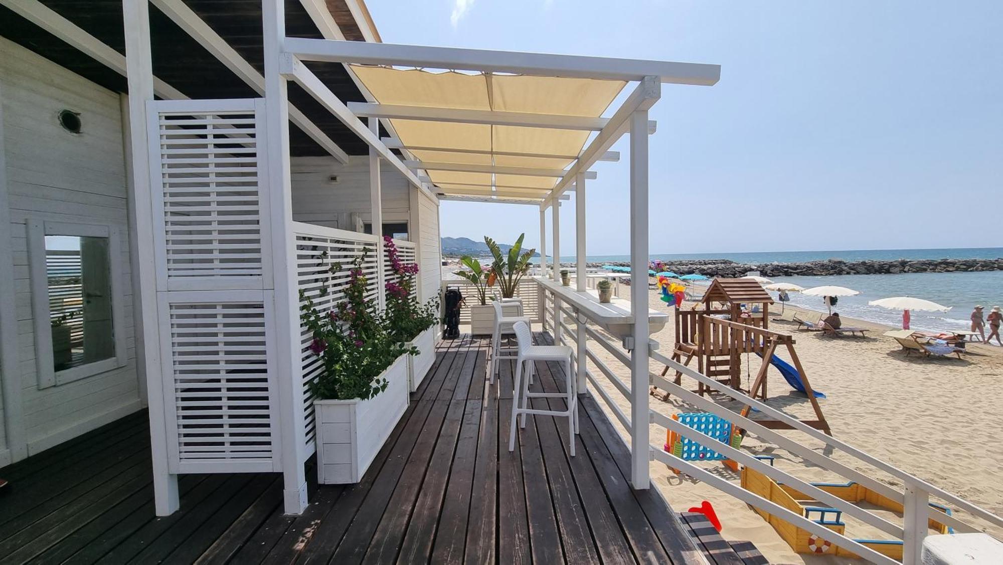 La Villa Fronte Spiaggia Bandiera Blu Sperlonga Exterior foto