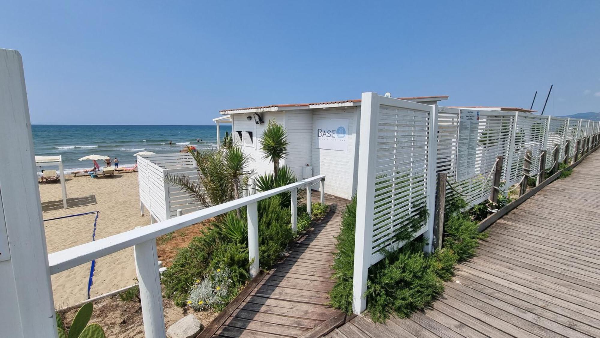 La Villa Fronte Spiaggia Bandiera Blu Sperlonga Exterior foto